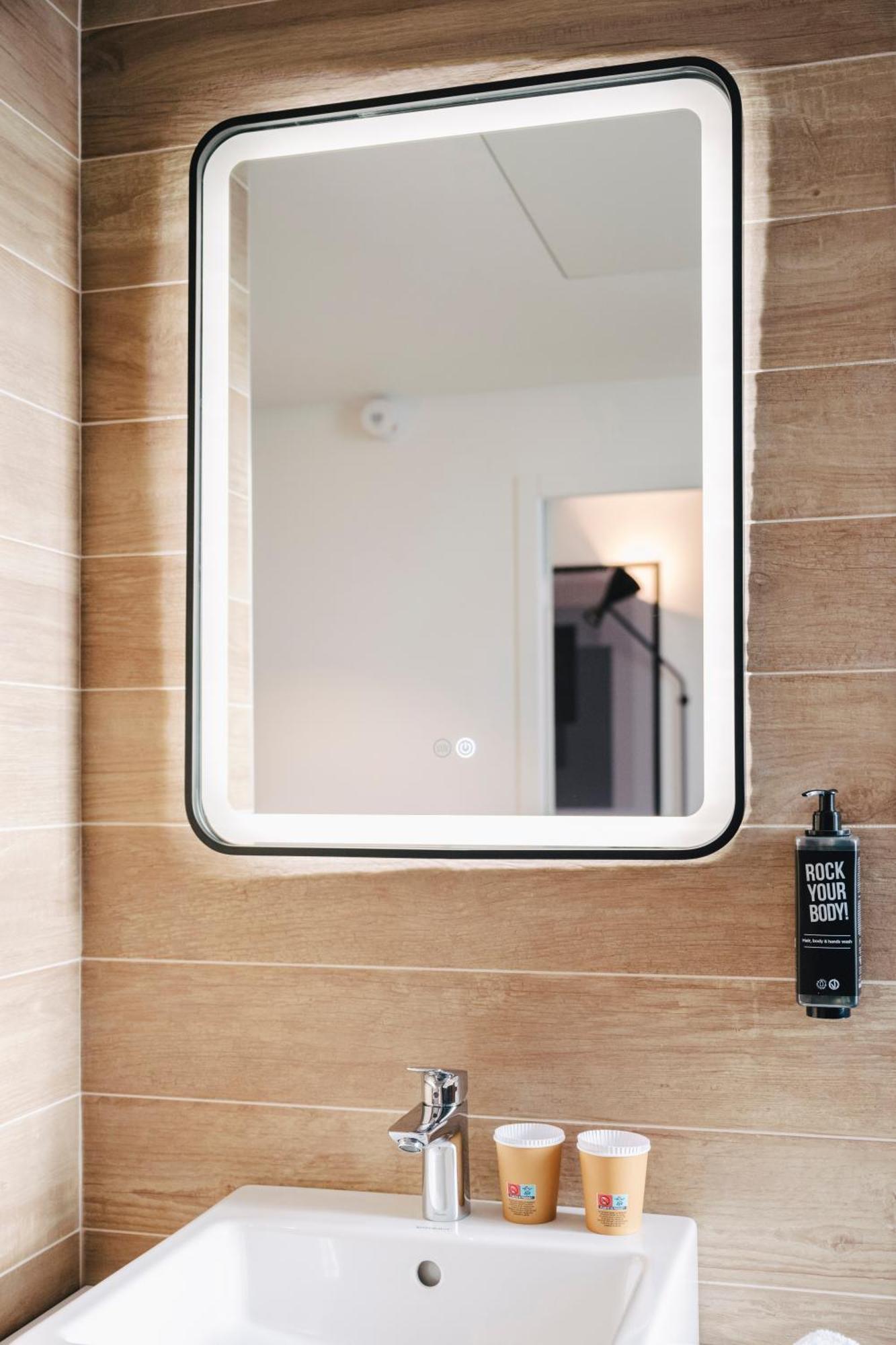 Ibis Rouen Centre Rive Droite Pasteur Hotel Ngoại thất bức ảnh
